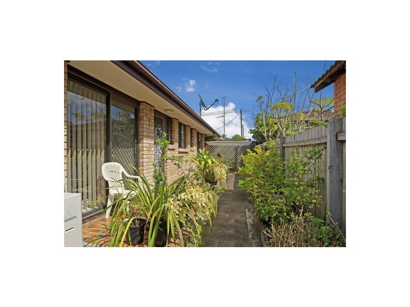 2/1-3 Athol Street, Toukley NSW 2263