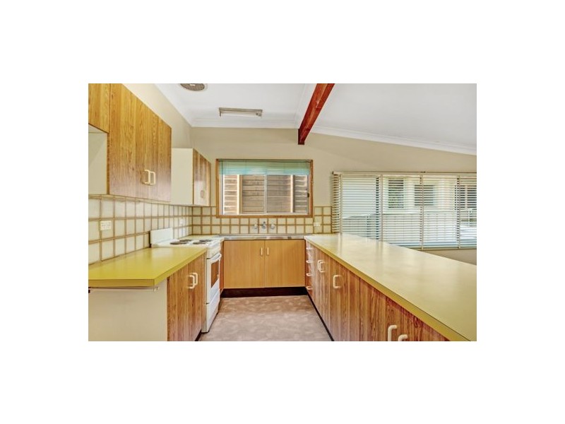 48 Bateau Bay Road, Bateau Bay NSW 2261