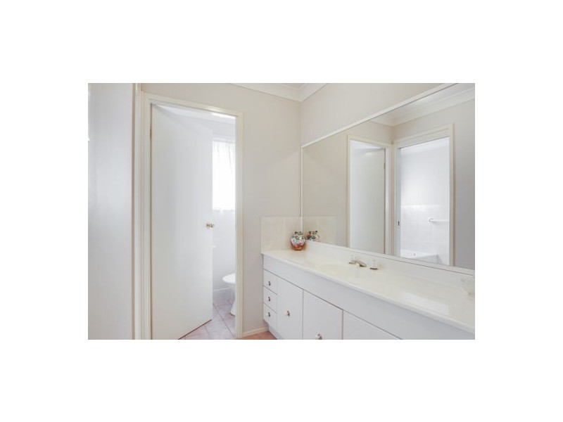 4 Dean Avenue, Kanwal NSW 2259