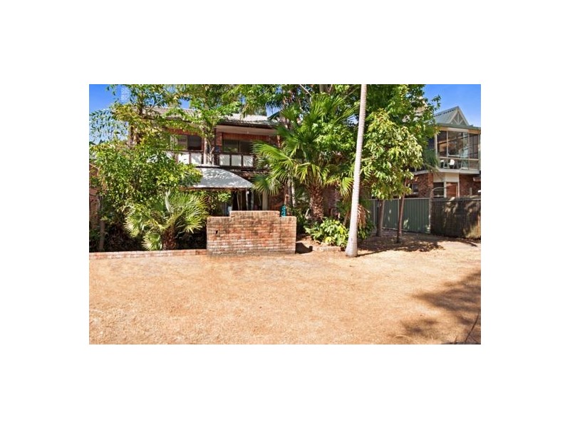 14 Lloyd Avenue, Chain Valley Bay NSW 2259