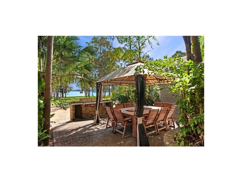 14 Lloyd Avenue, Chain Valley Bay NSW 2259