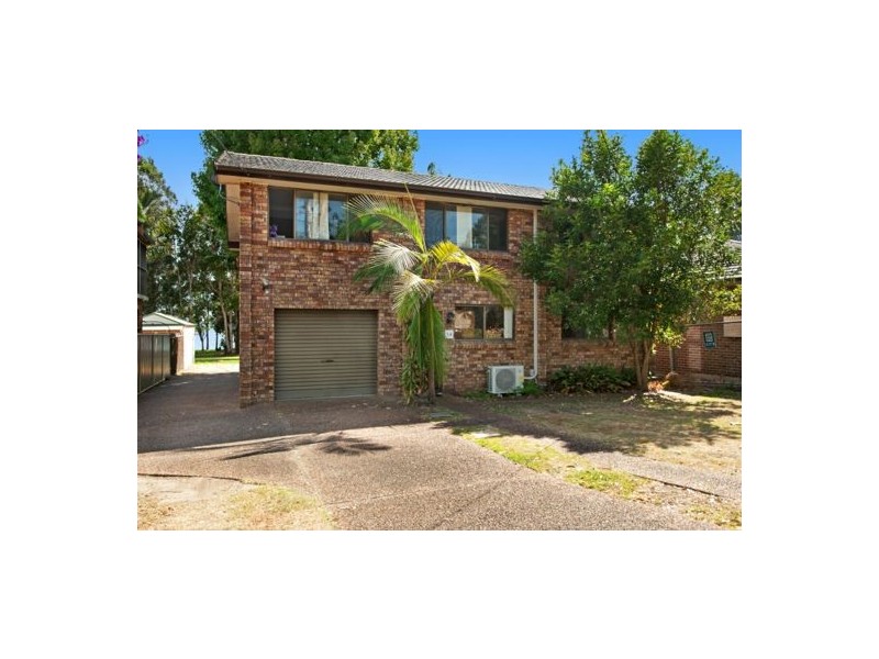 14 Lloyd Avenue, Chain Valley Bay NSW 2259