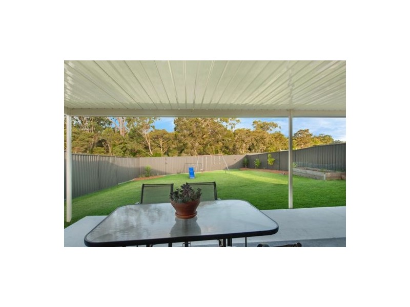 10 Florin Place, Wadalba NSW 2259