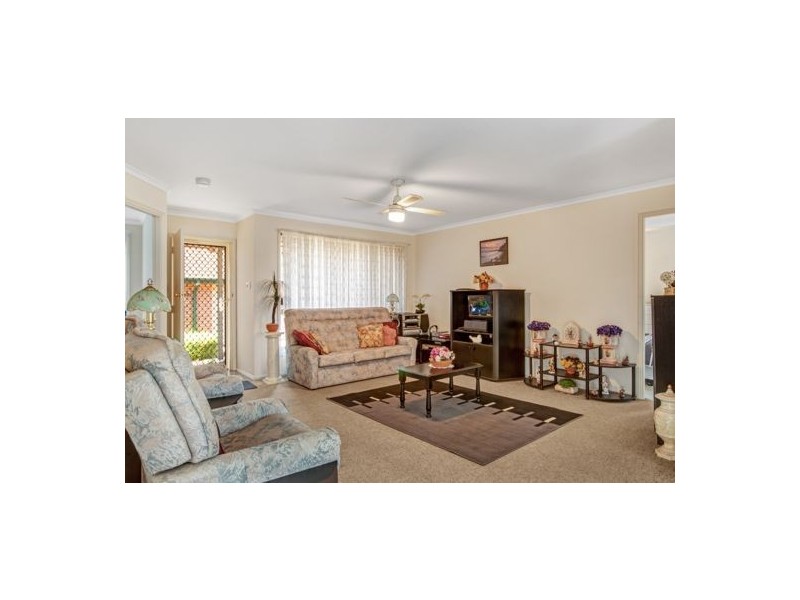 2/37-39 Ocean View Road, Gorokan NSW 2263