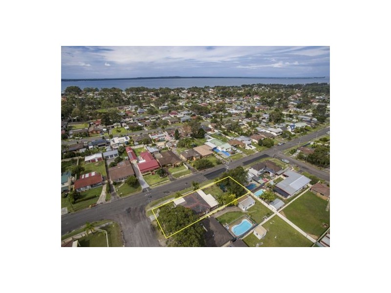 2 Kingston Road, Kanwal NSW 2259