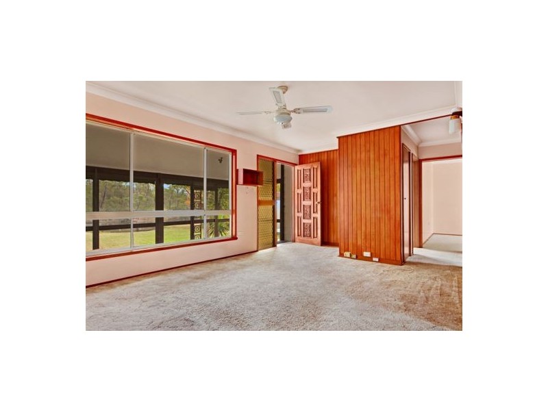 111 Birdwood Drive, Blue Haven NSW 2262