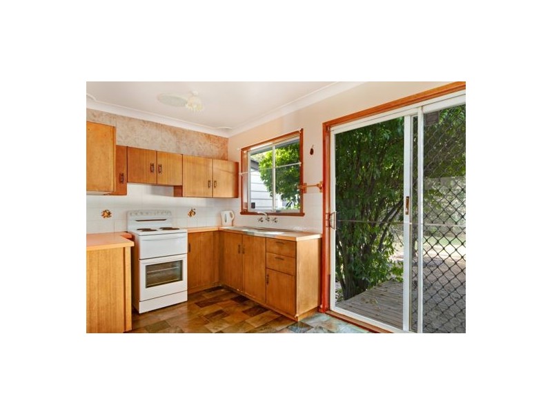 111 Birdwood Drive, Blue Haven NSW 2262