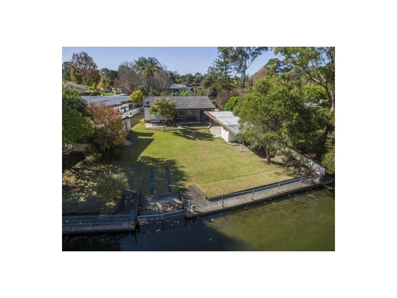 111 Birdwood Drive, Blue Haven NSW 2262