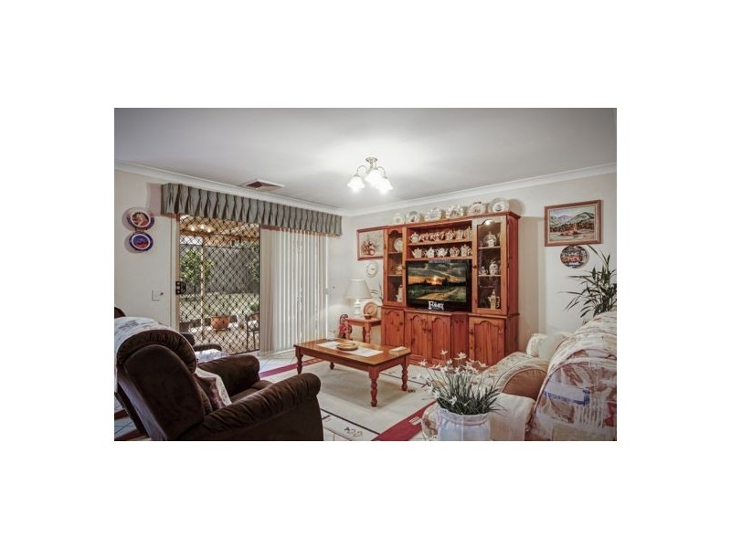 14 Barrington Drive, Woongarrah NSW 2259