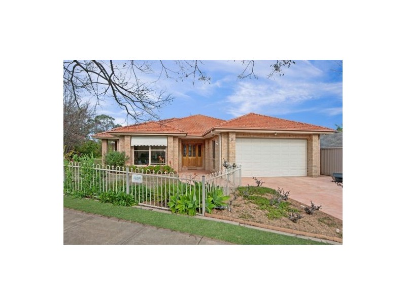 21 Mountain View Drive, Woongarrah NSW 2259