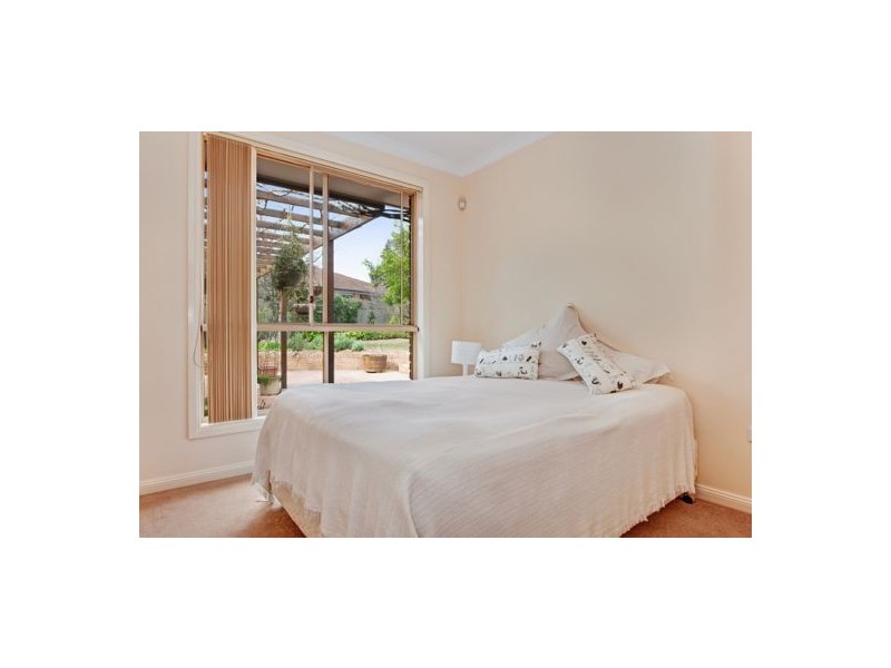 21 Mountain View Drive, Woongarrah NSW 2259