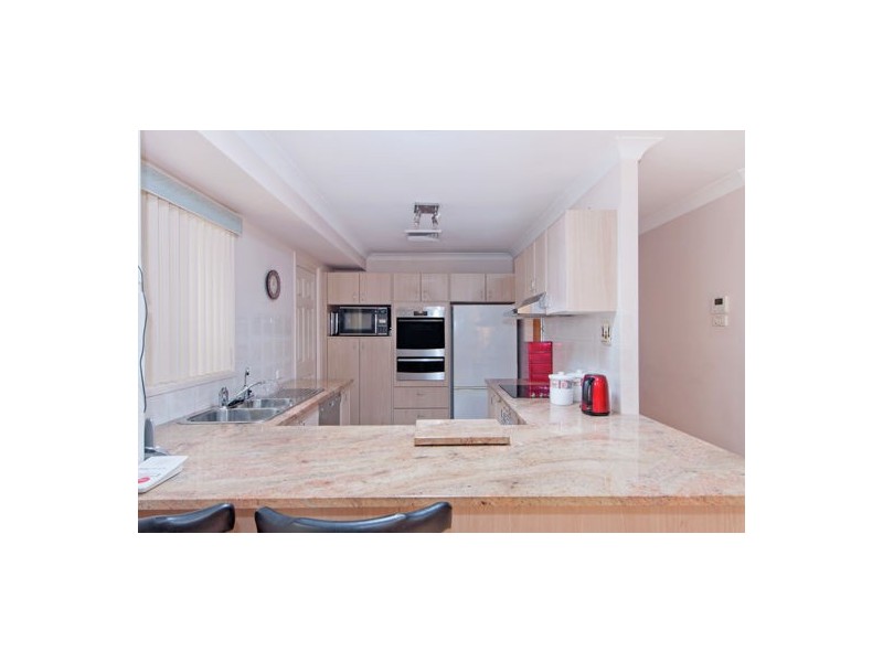 3 Baden Close, Kanwal NSW 2259