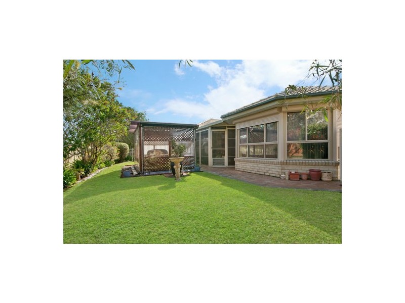 3 Baden Close, Kanwal NSW 2259