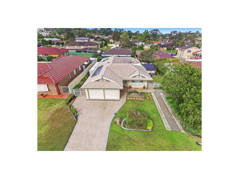 3 Baden Close, Kanwal NSW 2259