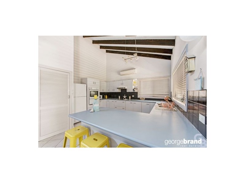 11 Lakeway Drive, Lake Munmorah NSW 2259