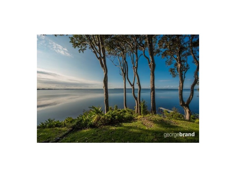 94 Tuggerawong Road, Wyongah NSW 2259