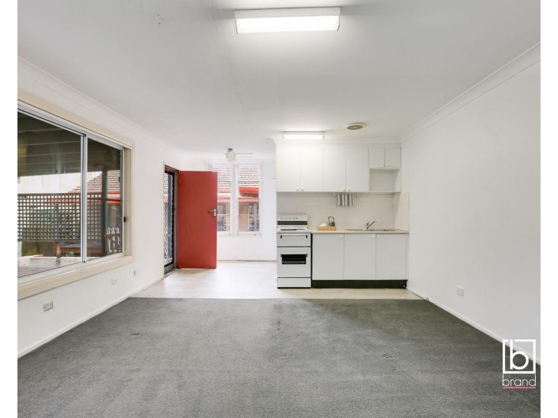 112 Tuggerawong Road, Wyongah NSW 2259