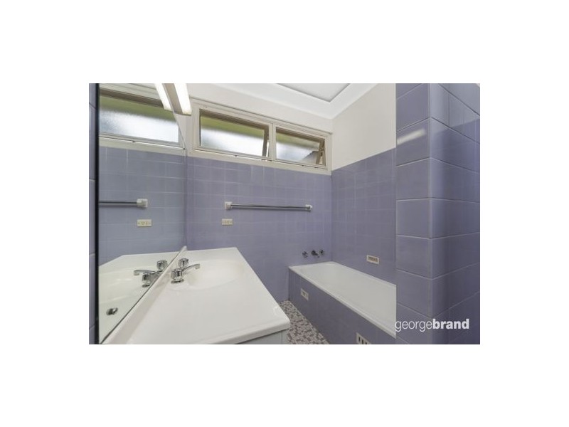 115 Johns Road, Wadalba NSW 2259