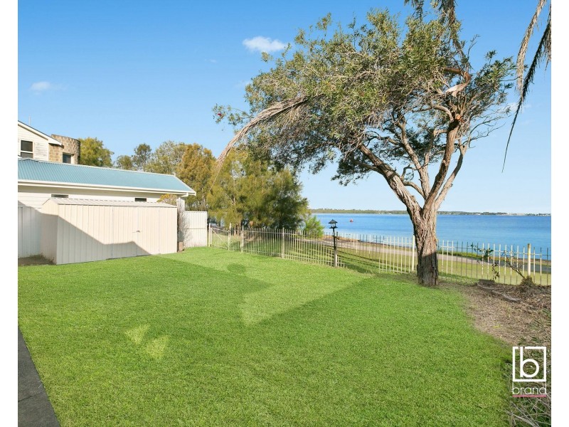 6 Buff Point Avenue, Buff Point NSW 2262