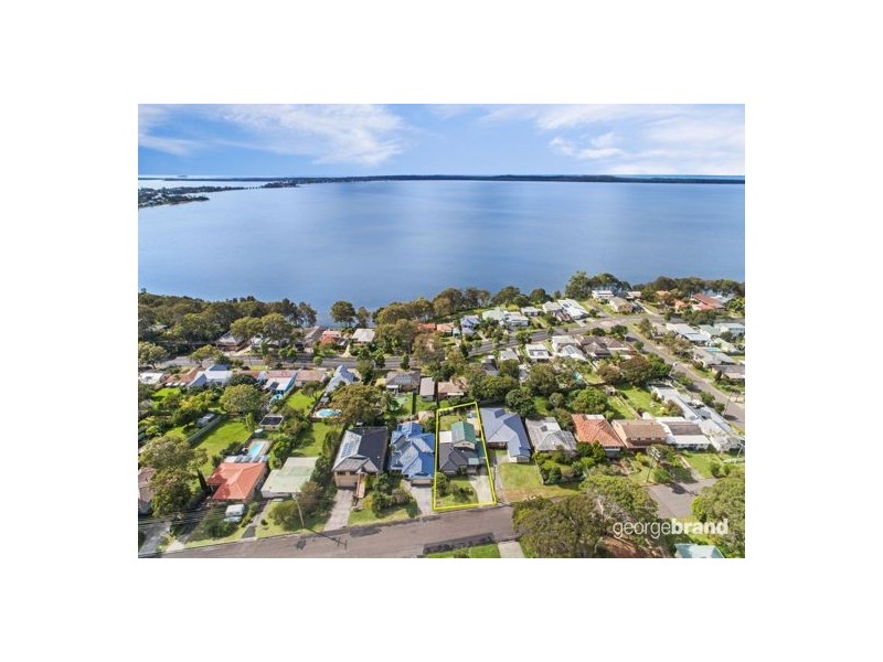 19 Stanley Street, Wyongah NSW 2259