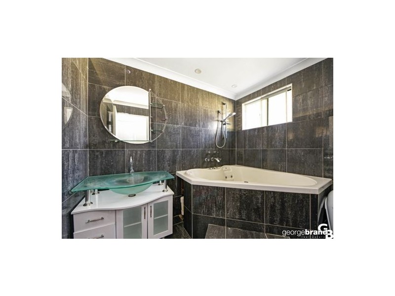 7 Canberry Close, Buff Point NSW 2262