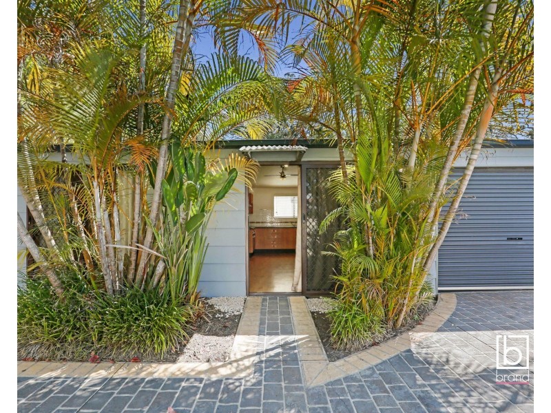 16a Munmorah Avenue, Charmhaven NSW 2263