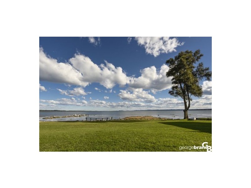 1/10-12 Wallarah Road, Gorokan NSW 2263