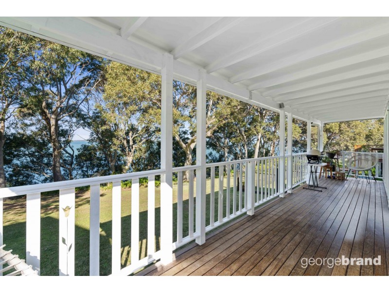 22 Tuggerawong Road, Wyongah NSW 2259