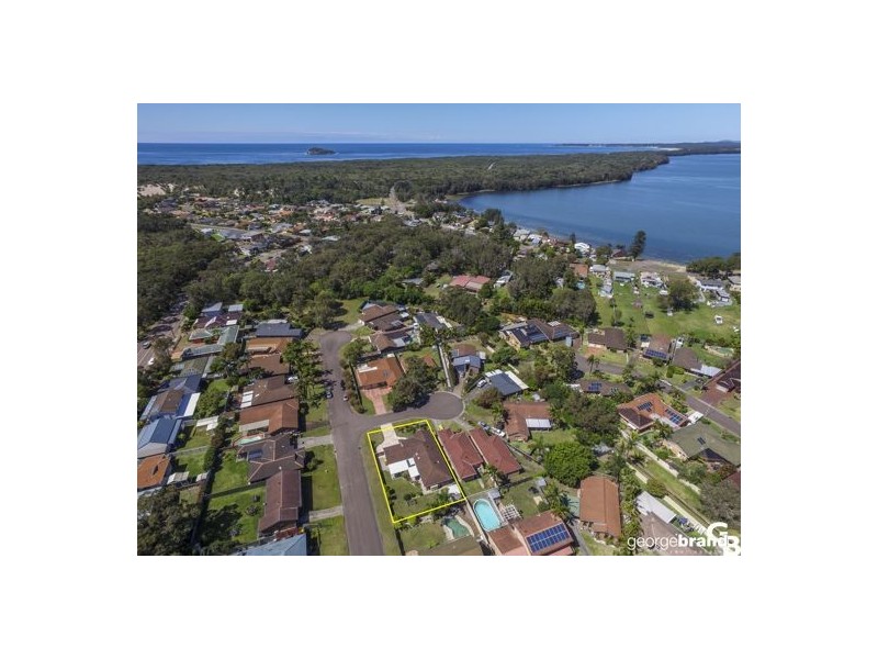8 Marvin Close, Lake Munmorah NSW 2259