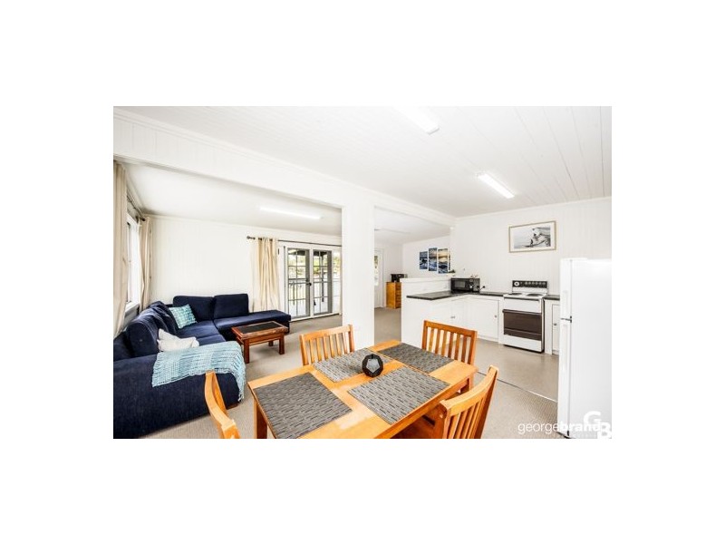 16 Acacia Avenue, Lake Munmorah NSW 2259