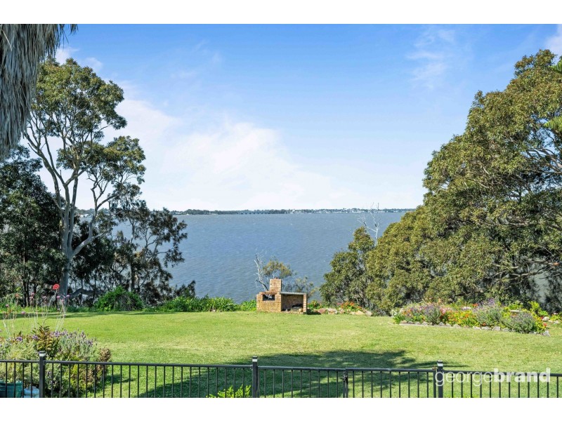 72 Tuggerawong Road, Wyongah NSW 2259