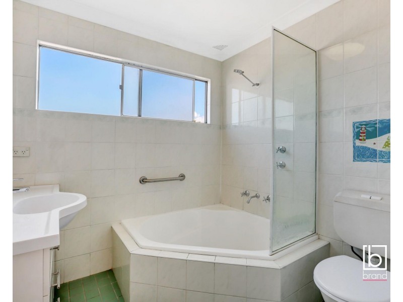 9 Yennora Avenue, Wyongah NSW 2259