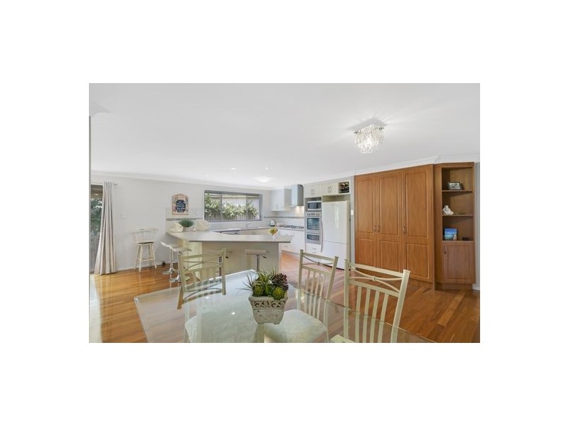 25 Acacia Ave, Lake Munmorah NSW 2259