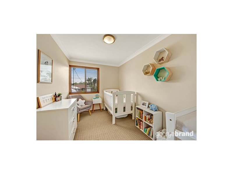 2 Edward Street, Budgewoi NSW 2262