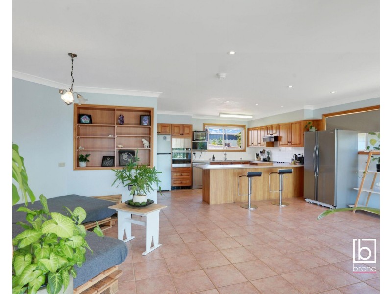 3 First Avenue, Toukley NSW 2263