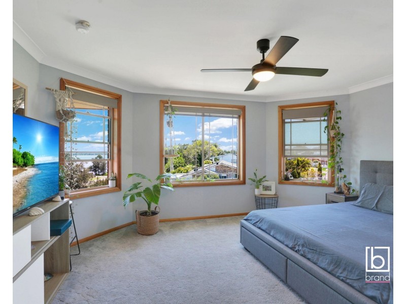 3 First Avenue, Toukley NSW 2263