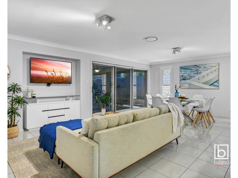 2 Dianne Avenue, Lake Munmorah NSW 2259