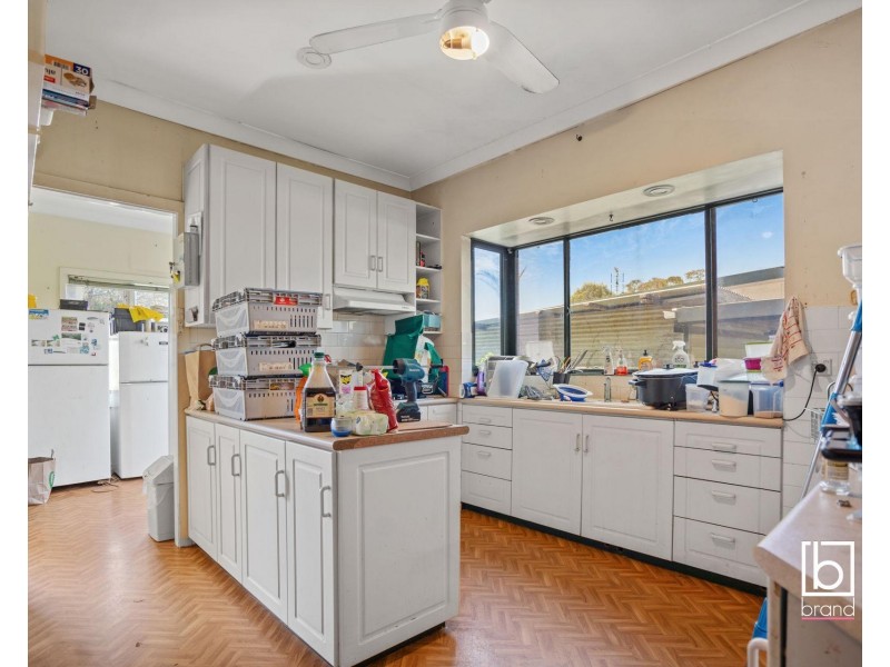 55 Pacific Highway, Doyalson NSW 2262