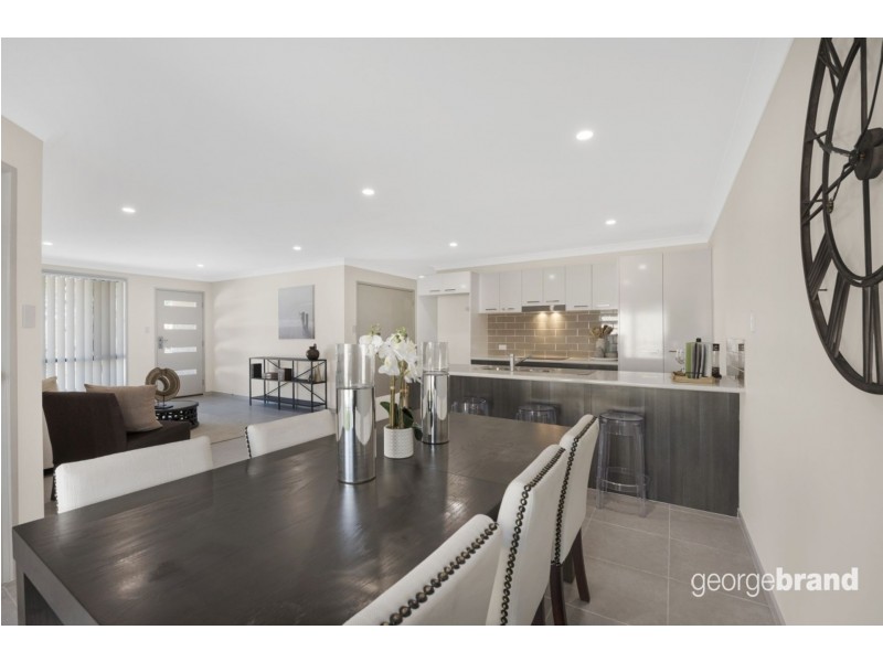 2 Regatta Way, Summerland Point NSW 2259