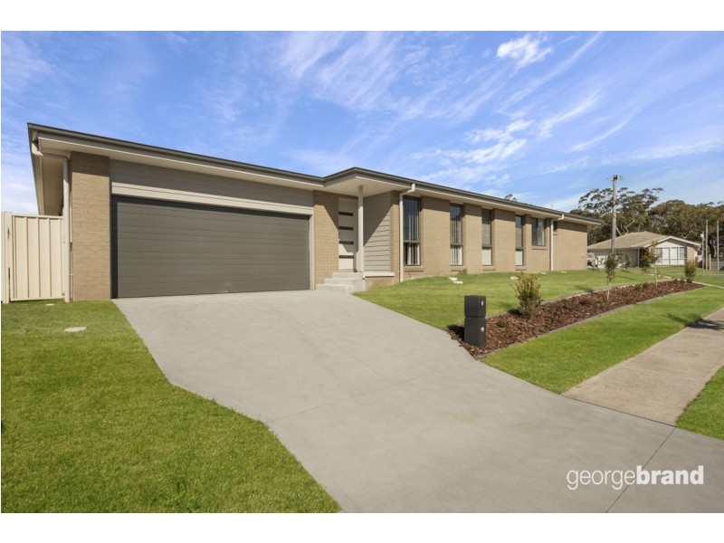 2 Regatta Way, Summerland Point NSW 2259
