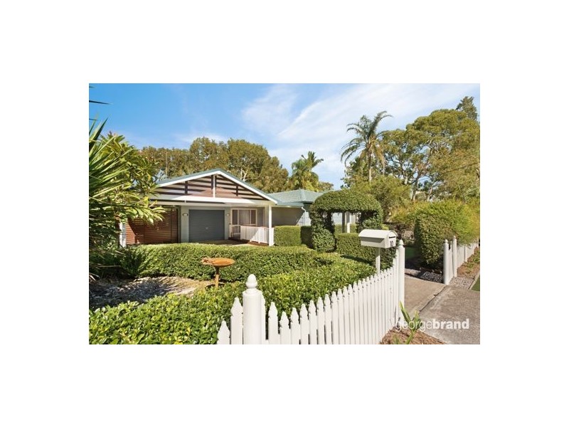 10 Moola Road, Buff Point NSW 2262