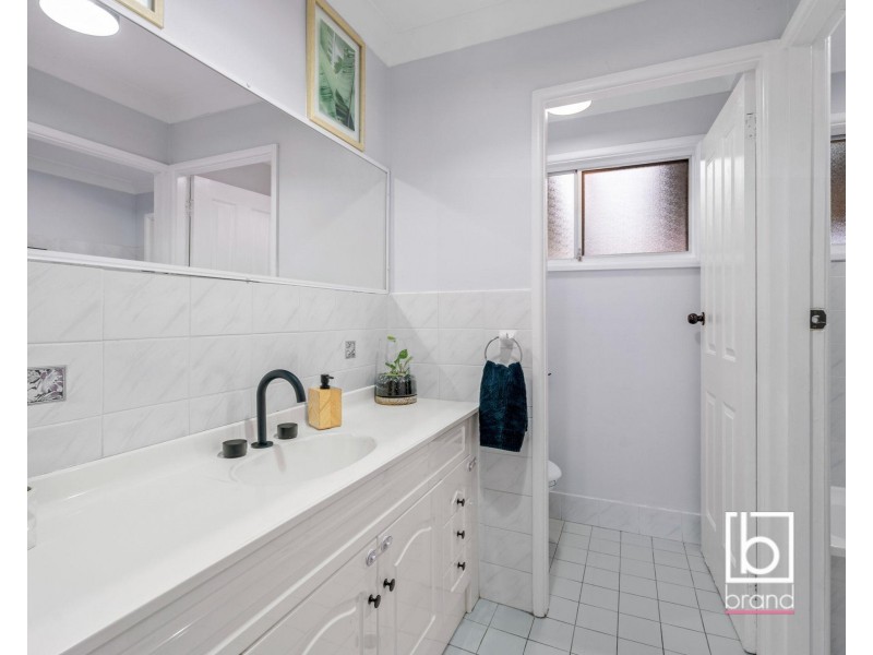 11 Carinya Street, Charmhaven NSW 2263