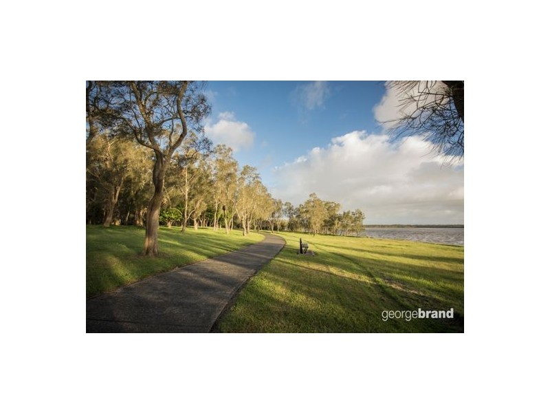 20 Diamond Head Drive, Budgewoi NSW 2262
