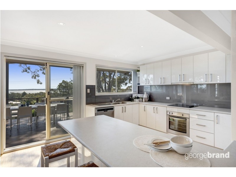 32 Kailua Ave, Budgewoi NSW 2262