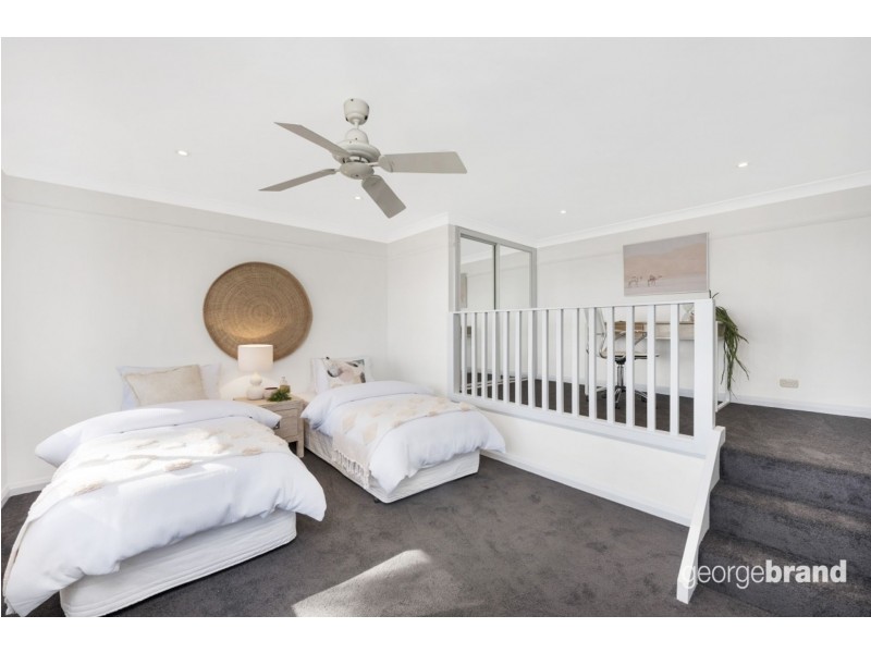 32 Kailua Ave, Budgewoi NSW 2262