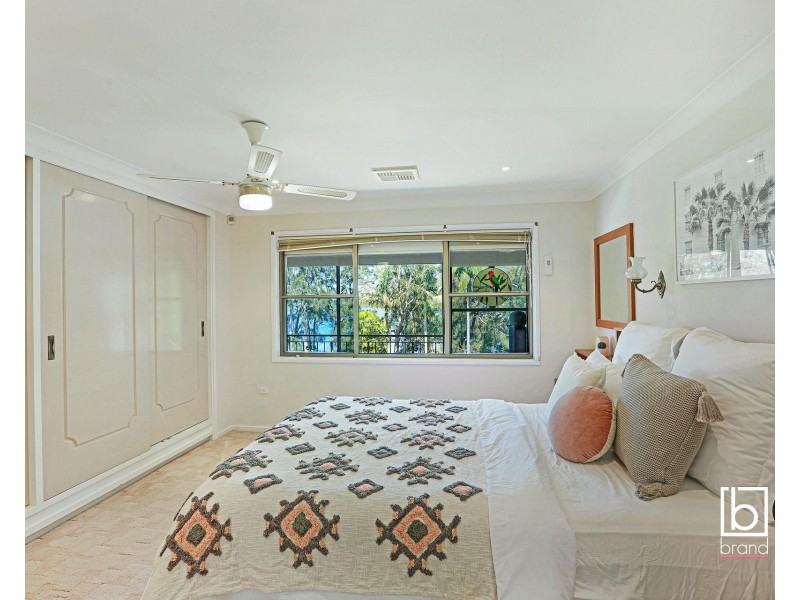 24 Diamond Head Drive, Budgewoi NSW 2262