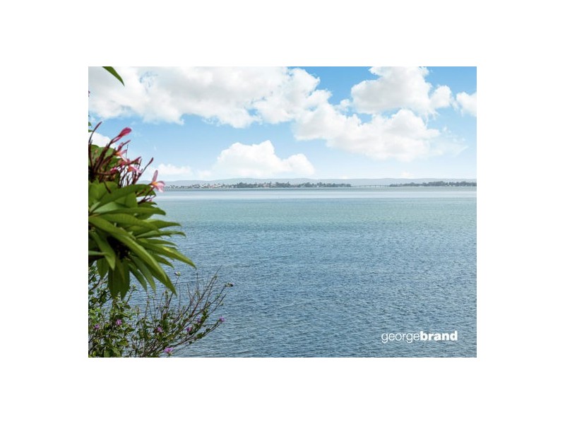 146 Diamond Head Dr, Budgewoi NSW 2262
