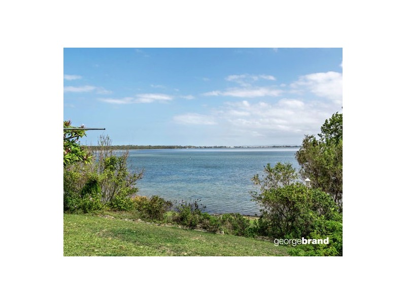 146 Diamond Head Dr, Budgewoi NSW 2262