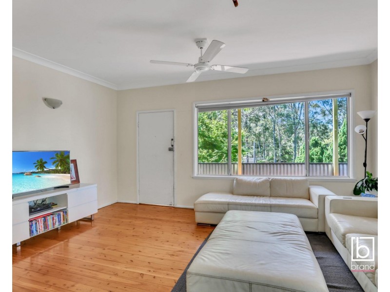 14 Una Avenue, Charmhaven NSW 2263