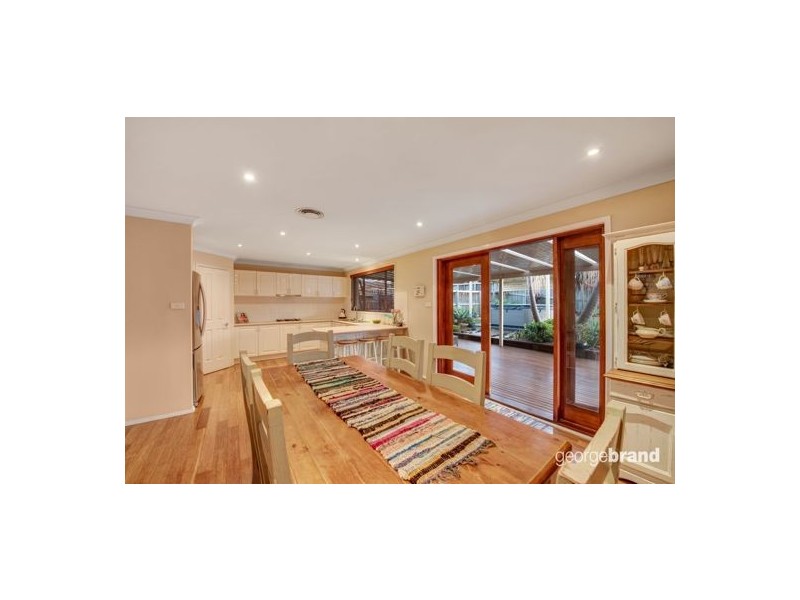 38 Barrington Drive, Woongarrah NSW 2259